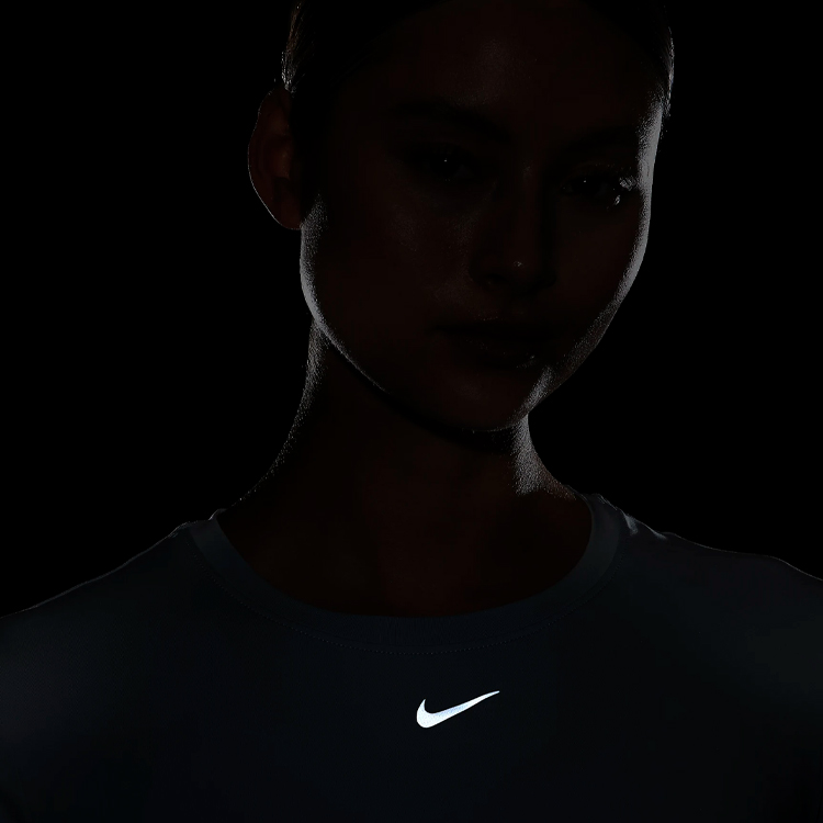 Tricou Nike W NK ONE CLASSIC DF SS TOP / Femei / M / Albastru deschis photo 3